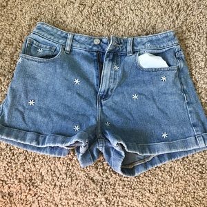 Pacsun Daisy Mom Shorts